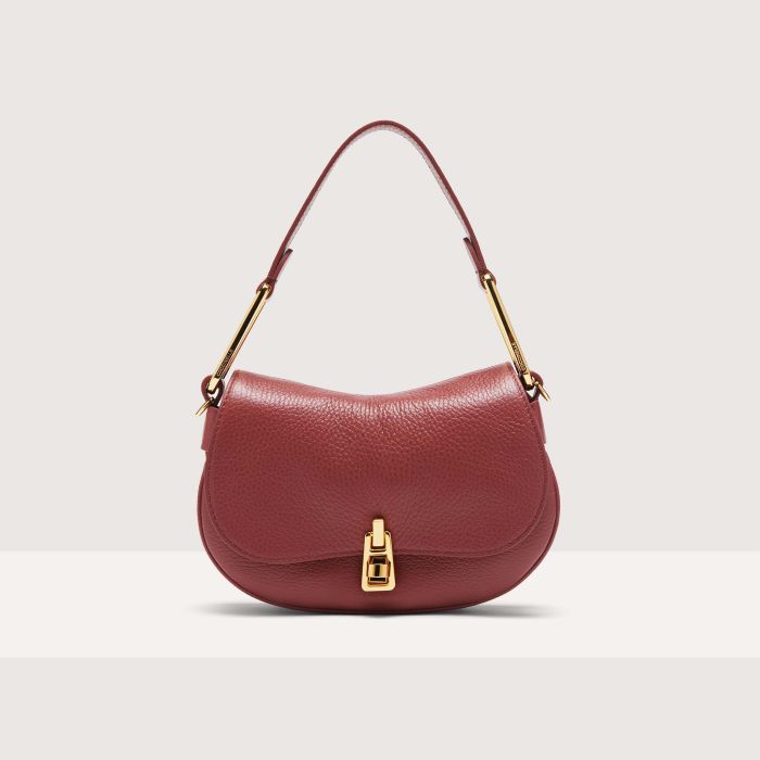 Coccinelle bags shop