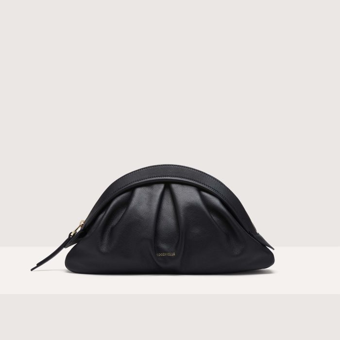 Coccinelle Cheek Smooth Medium