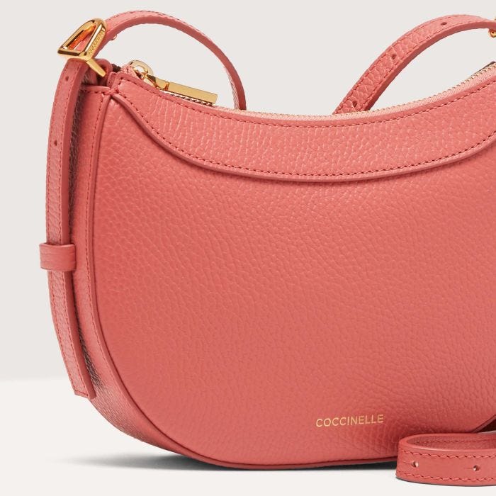 Coccinelle Whisper