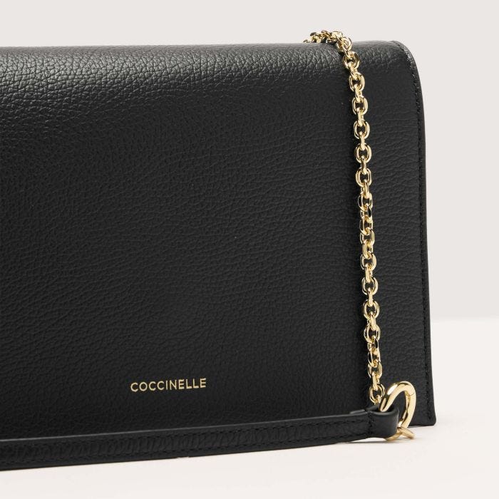 Coccinelle Dandy | Coccinelle®